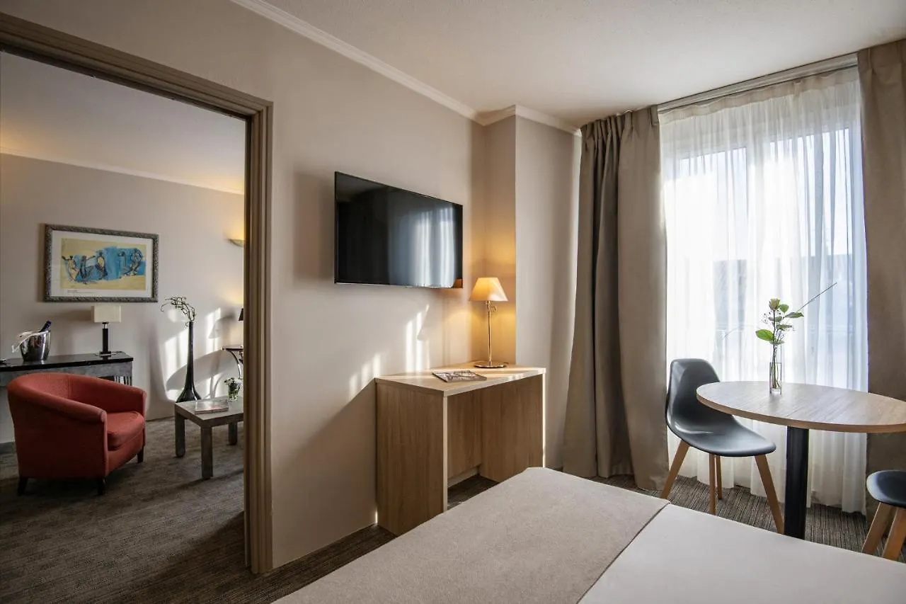 ****  Hotel Amarante Cannes France