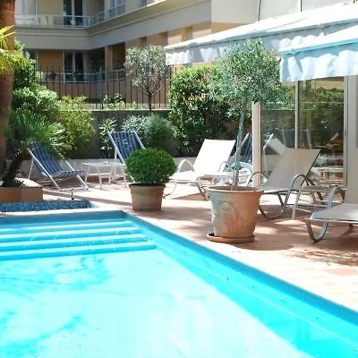Amarante Cannes 4*,