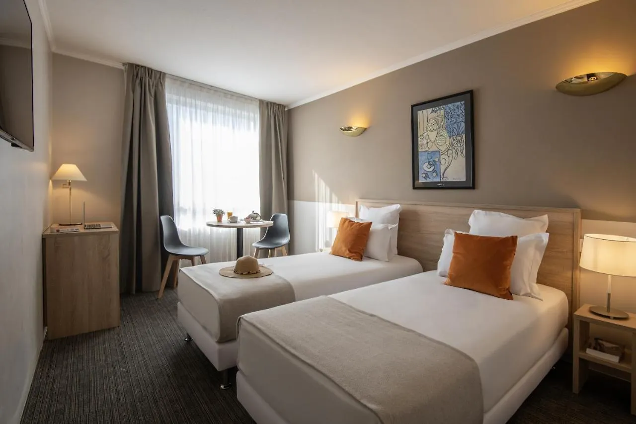 Hotel Amarante Cannes 4*,