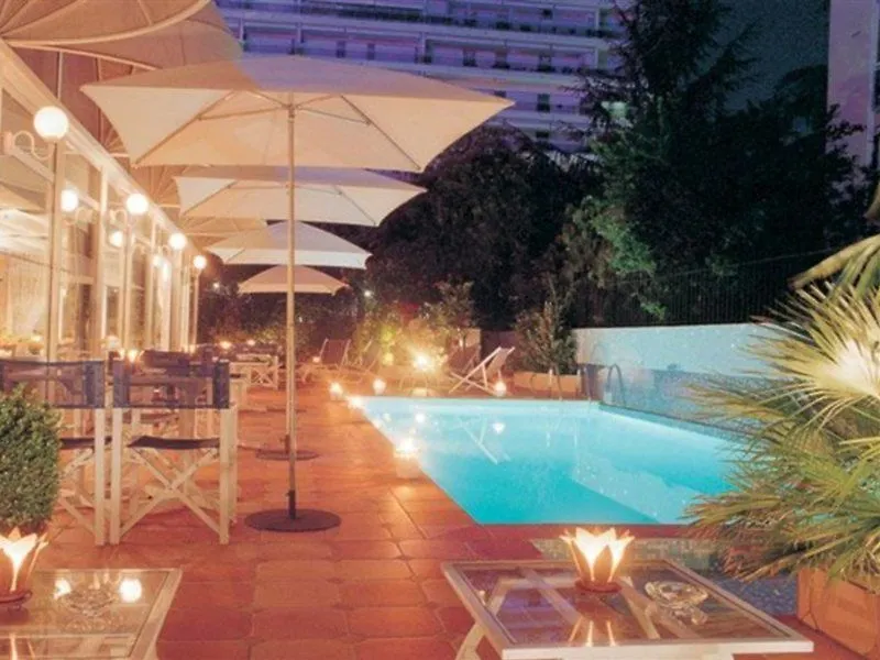 Amarante Cannes 4*,  France